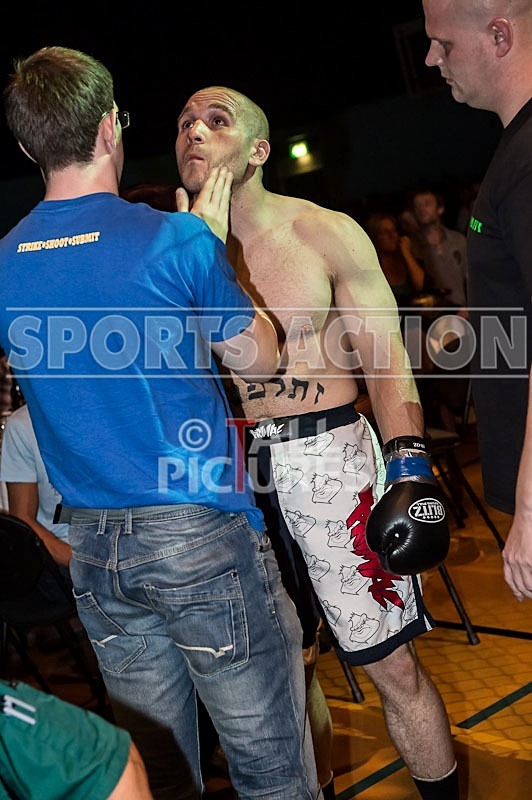 Cage Fighting_2012_Bout 9-3 - BOUT-9