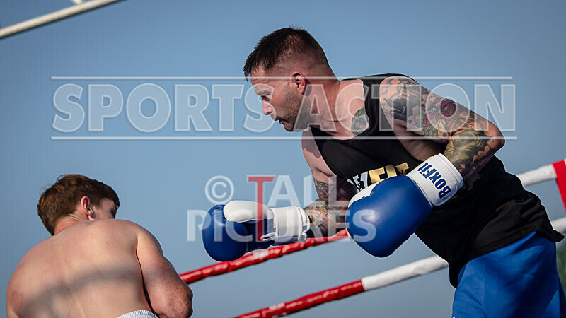 BOUT 7 - Brandon -Bravehart- Ashplant v Martin -the not so Ranging Bul - BOUT 7 - Brandon 'Bravehart' Ashplant v Martin 'the not so Ranging Bull' Le Prevost