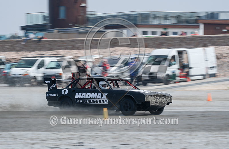 Ozzy Ozanne_MadmaxRace Team Promo-16 - OZZY OZANNE_MADMAX RACE TEAM PROMO