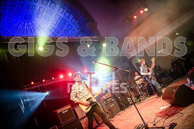 The Robert J Hunter Band-316 - THE ROBERT J HUNTER BAND