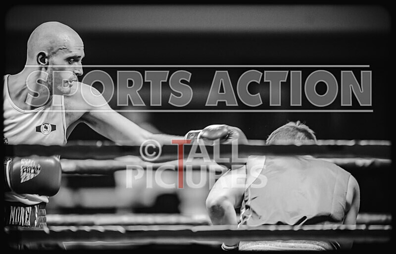 BOUT 8- Cam Hards v Darren Williams-20 - BOUT 8 - Cam Hards v Darren Williams