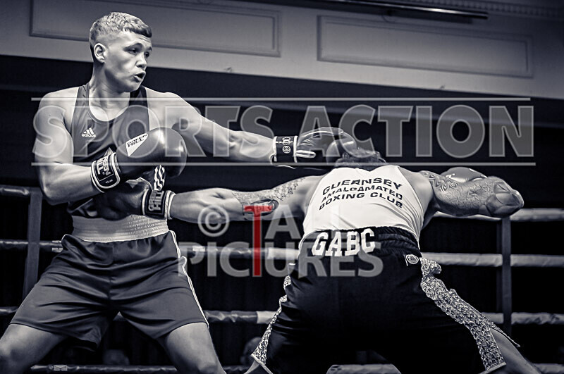 BOUT 10_Billy Le Poullain v Josh Bridges-54 - BOUT 10_Billy Le Poullain v Josh Bridges