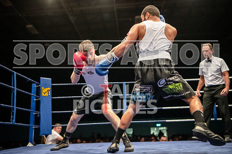 BOUT-19 - Chris Sumner v Courtney Frimpong-8 - BOUT-19 - Chris Sumner v Courtney Frimpong