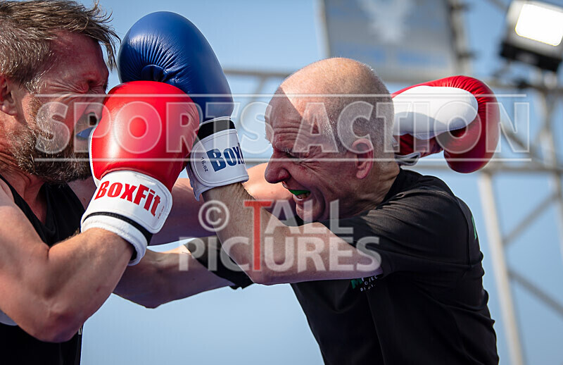 BOUT 2 - Steve -The Stoat- Ozanne v Alan -Dinosaur- Donaldson-6 - BOUT 2 - Steve 'The Stoat' Ozanne v Alan 'Dinosaur' Donaldson