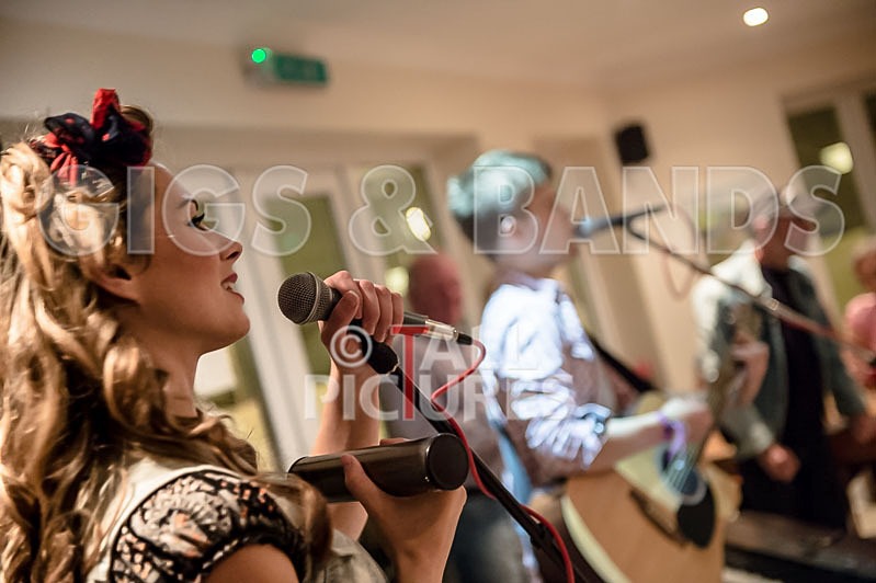 Issimo Music-5 - ISSIMO MUSIC