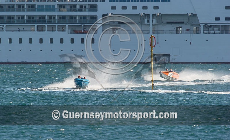 Powerboat Race_25-08-2013-23 - RACE-11 NORTH BEACH