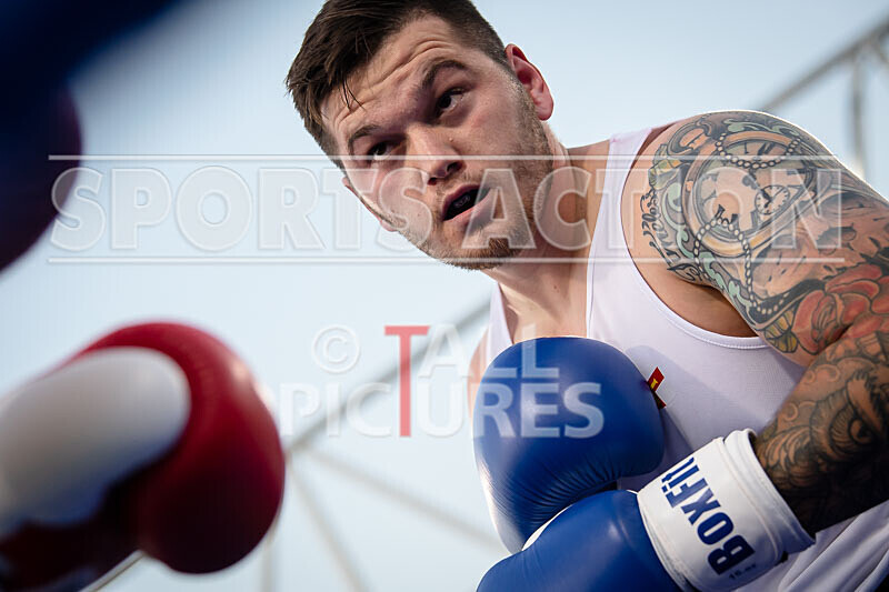 BOUT 17 - Luke Robert v Casey De La Mare-7 - BOUT 17 - Luke Robert v Casey De La Mare