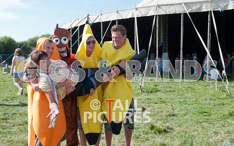 Guernsey Festival Scene-17 - THE GUERNSEY FESTIVAL ATMOSPHERE AND SCENE
