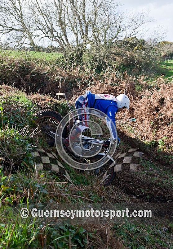 2-Day Trials Bikes_2011-202 - 2011 2-DAY TRIALS