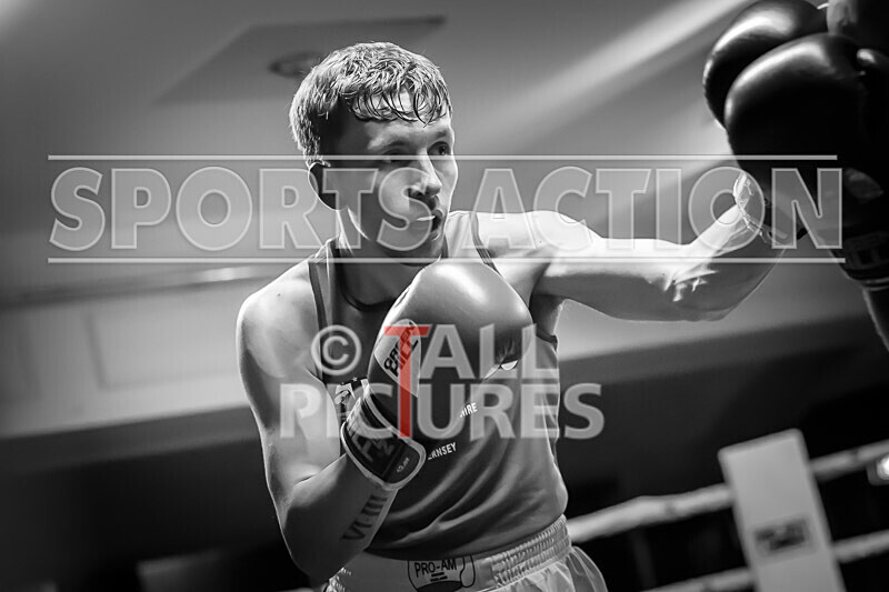 BOUT- 10 - Ruslan Gogercaks v Marcus Rees-29 - BOUT 10 - Ruslan Gogercaks v Marcus Rees