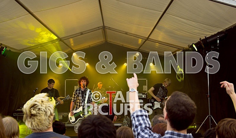 Breaking the Silence-129 - BREAKING THE SILENCE