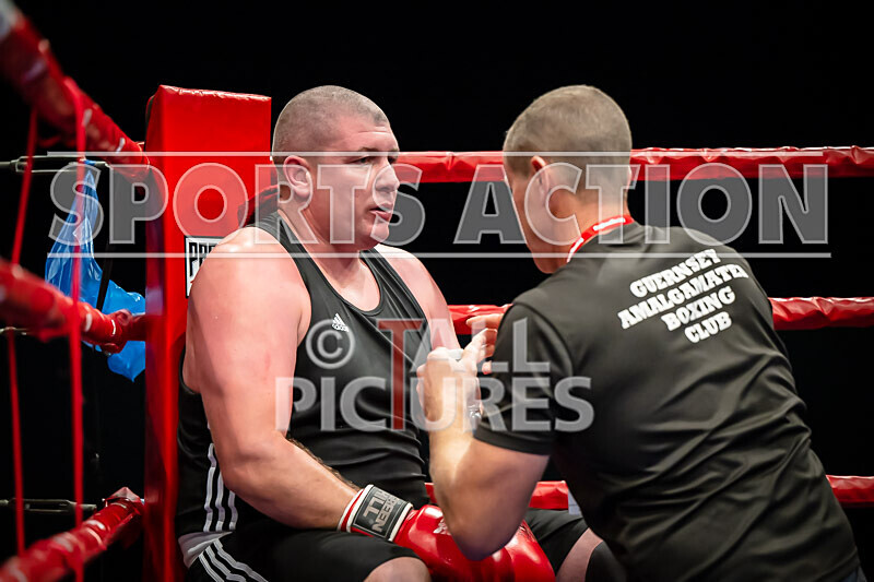 BOUT- 11 Dan Maree v George Westpfel-38 - BOUT 11: Dan Maree v George Westpfel