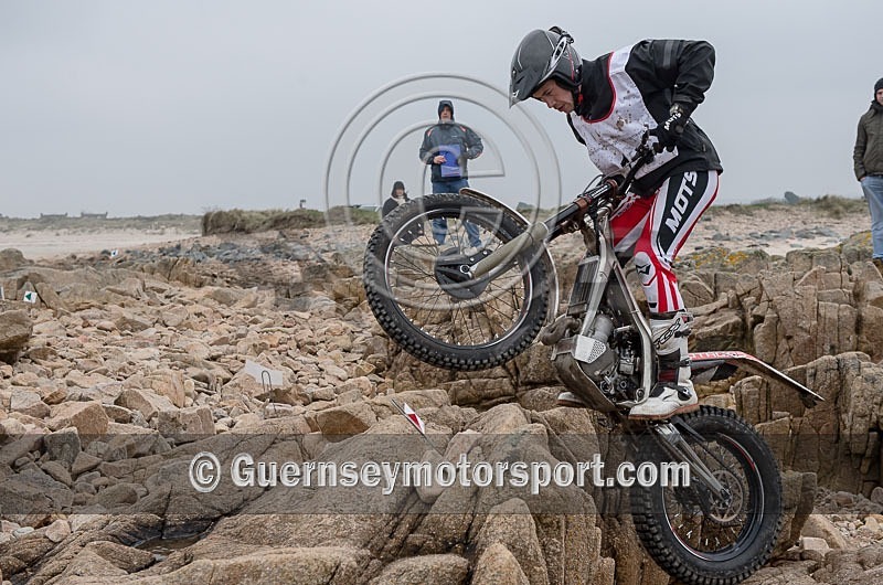 2-Day Trials_2013-118 - 2-DAY TRIALS - 2013