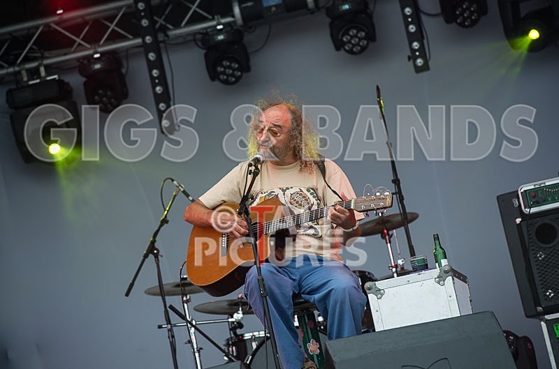 Vin Garbutt-10 - VIN GARBUTT