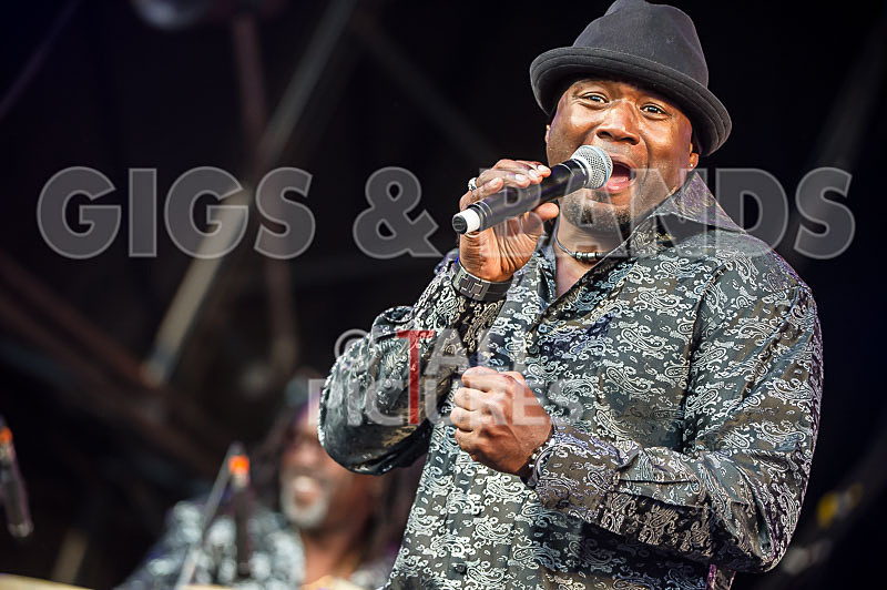 Earth Wind  Fire Experience-1 - EARTH WIND & FIRE EXPERIENCE feat. AL McKAY