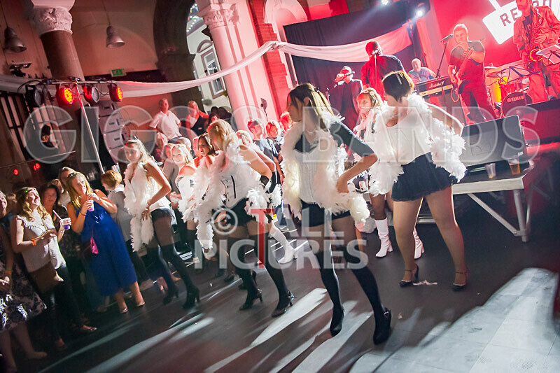 Retro Festival_Flower Market 2020-8 - RETRO FESTIVAL 2020_THE FLOWER MARKET SCENE