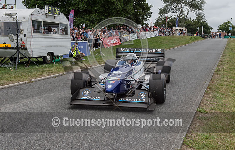 Guernsey National_2015_CAR-84 - GUERNSEY NATIONAL 2015 - CARS