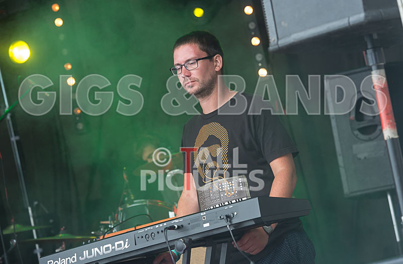 The Devil and the Deep-11 - THE DEVIL AND THE DEEP