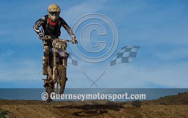 Moto-X_29-10-11-55 - MOTO-X_29-10-2011