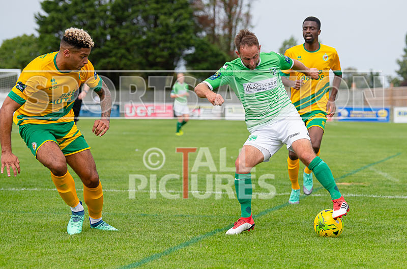 Guernsey FC v Ashford United-27 - GUERNSEY FC v ASHFORD UNITED