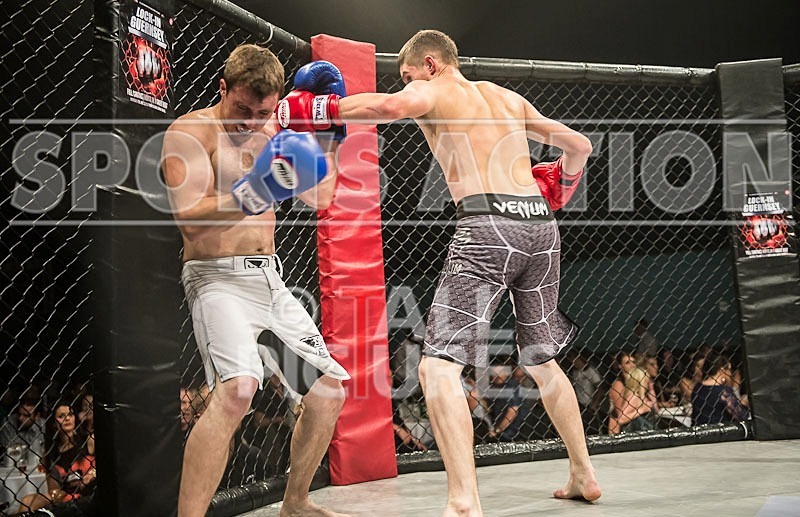 Cage Fighting_2012_Bout 1-7 - BOUT-1