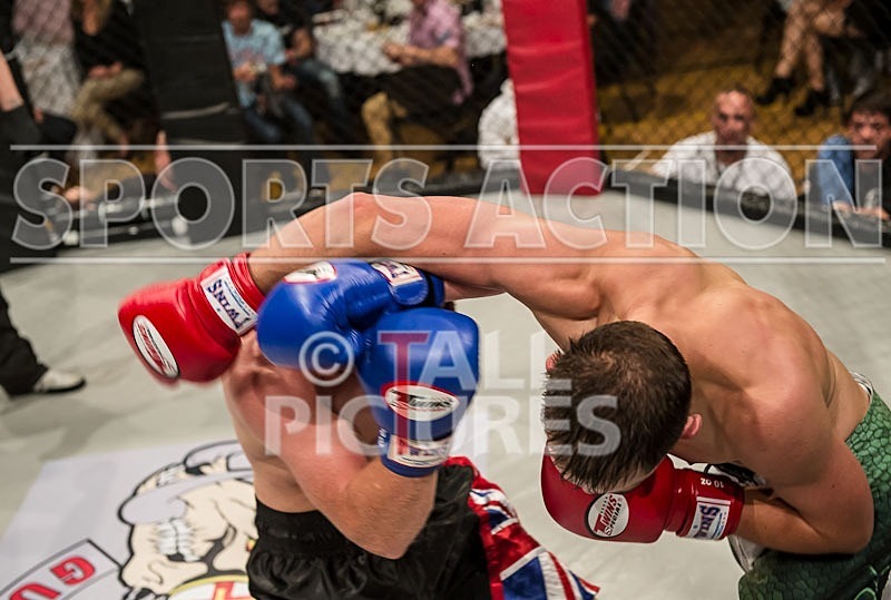 Cage Fighting_2012_Bout 2-40 - BOUT-2