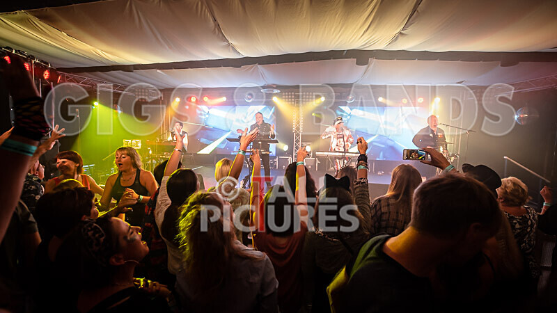 Fade2Grey Eighties Explosion 2020-130 - FADE2GREY_EIGHTIES EXPERIENCE 2020