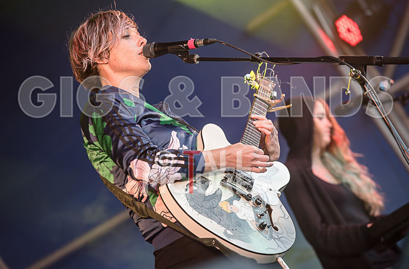 She Drew the Gun-26 - SHE DREW THE GUN