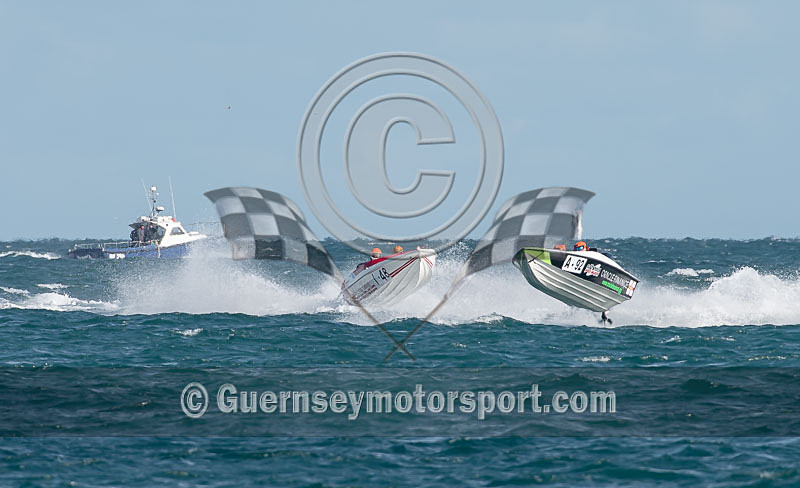 Powerboats_09-10-2016-78 - GPA STANLEY GIBBONS SERIES_RACE-10