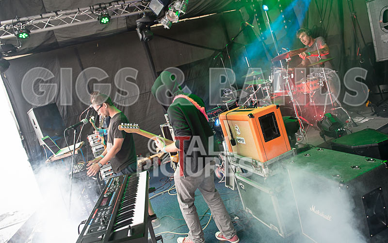 The Devil and the Deep-8 - THE DEVIL AND THE DEEP