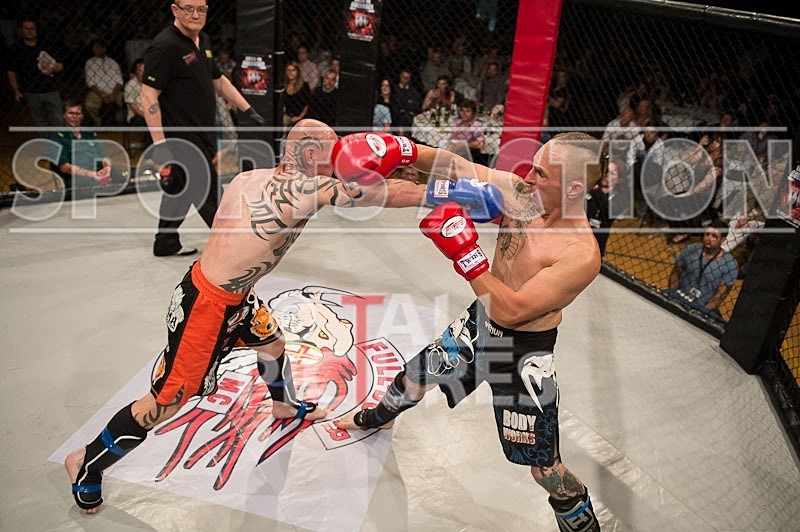 Cage Fighting_2012_Bout 10-24 - BOUT-10