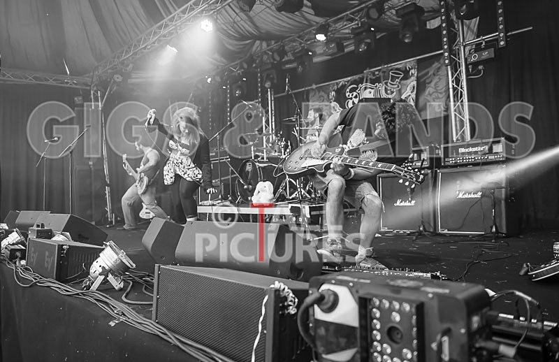 Static Alice-103 - STATIC ALICE