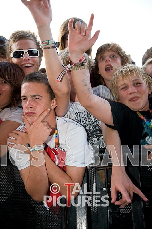 J_Live_Atmosphere-14 - JERSEY LIVE ATMOSPHERE 2008