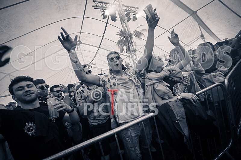 Guernsey Together Festival 2021_DANCE TENT-68 - GUERNSEY TOGETHER FESTIVAL 2021_THE DANCE TENT