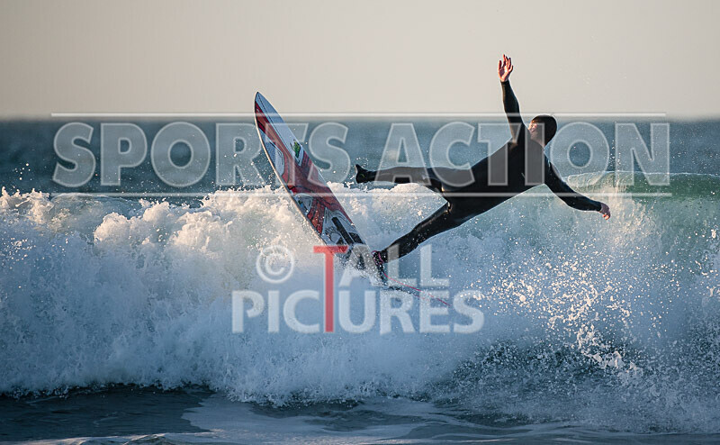Vazon Surfing_27-02-2021-113 - SURFING AT VAZON BAY GUERNSEY