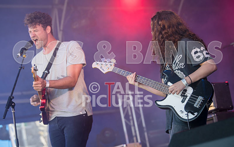 Hot Plastic-16 - HOT PLASTIC