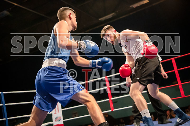 BOUT-13_Chris Sumner v Harvey Lambert-7 - BOUT-13_Chris Sumner v Harvey Lambert