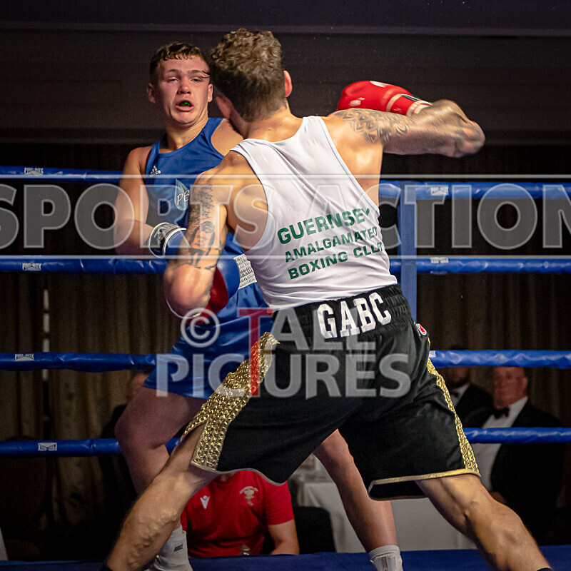 BOUT 10_Billy Le Poullain v Josh Bridges-3 - BOUT 10_Billy Le Poullain v Josh Bridges