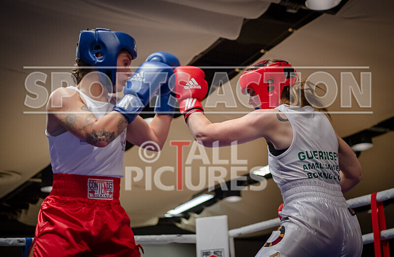 BOUT 4_Natalie Granger v Leanne Le Feuvre-1 - BOUT 4_Natalie Granger v Leanne Le Feuvre