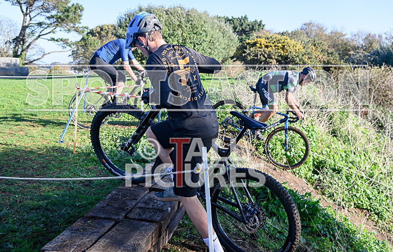 GVC Cyclocross Race-3 2022-105 - CYCLOCROSS 2022_ROUND 3