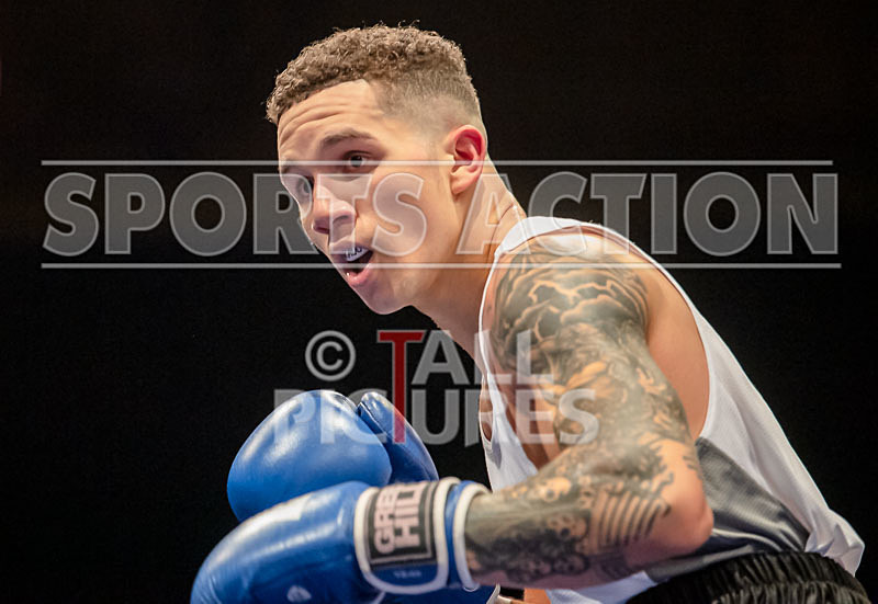 BOUT-14 - Mike Crowley v Cassius Straughn-9 - BOUT-14 - Mike Crowley v Cassius Straughn