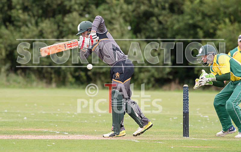 Cricket_Griffins v Irregulars-14 - GRIFFINS v IRREGULARS BARBARIANS