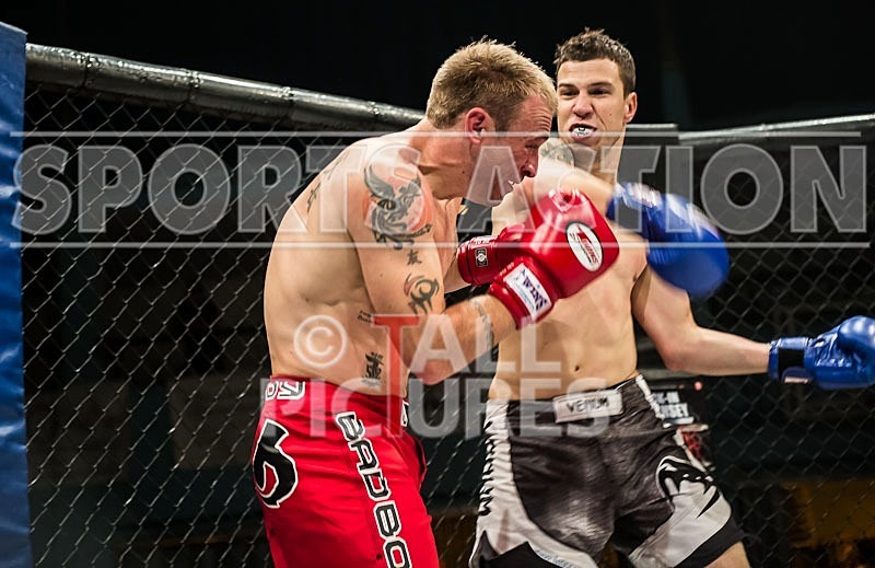 Cage Fighting_2012_Bout 3-14 - BOUT-3