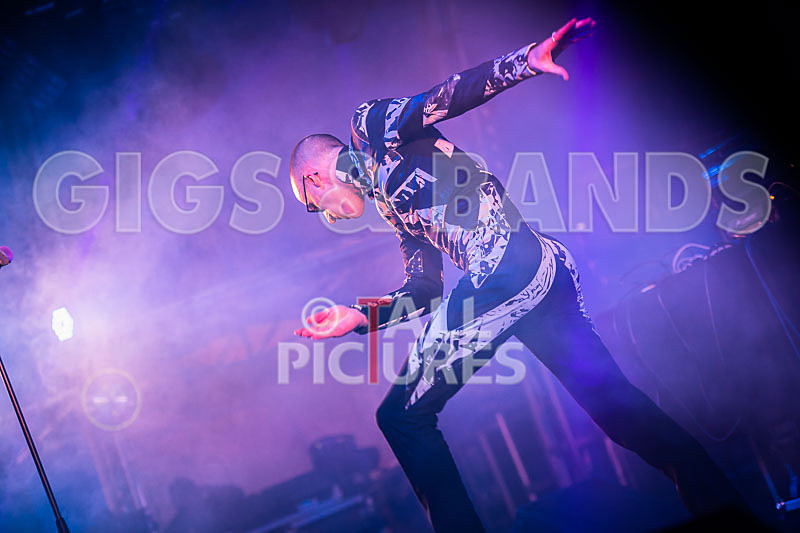 The Correspondents-56 - THE CORRESPONDENTS