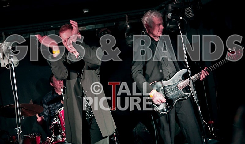 Dr Feelgood-3 - DR FEELGOOD