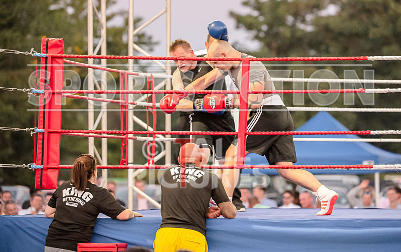 BOUT-15- Greg The Machine Gun Mackenzie v Jaques Big Dogg Colley-24 - BOUT-15: Greg 'The Machine Gun' Mackenzie v Jaques 'Big Dogg' Colley