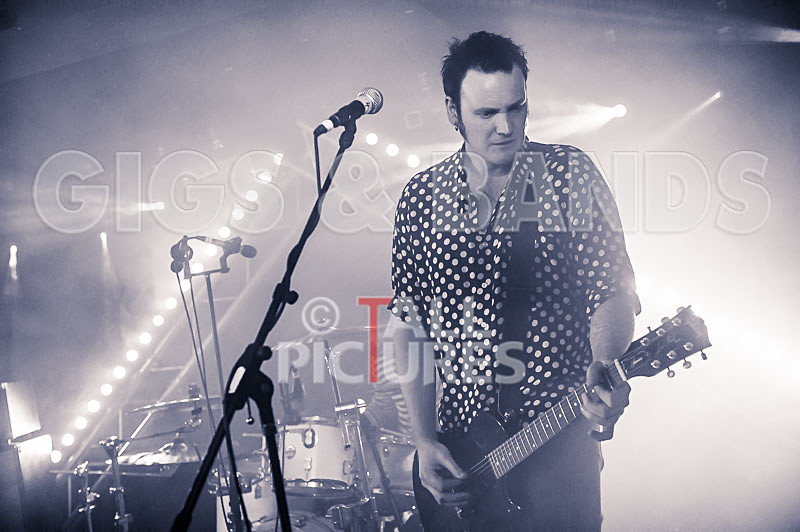 The Electric Shakes-1 - THE ELECTRIC SHAKES