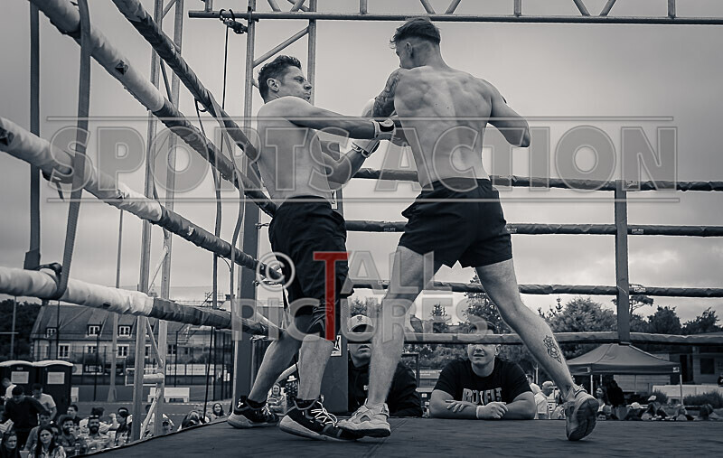 BOUT 10 Gareth the Marksman Morgan v Callum the Cannon Beausire-25 - BOUT 10- Gareth 'the Marksman' Morgan v Callum 'the Cannon' Beausire