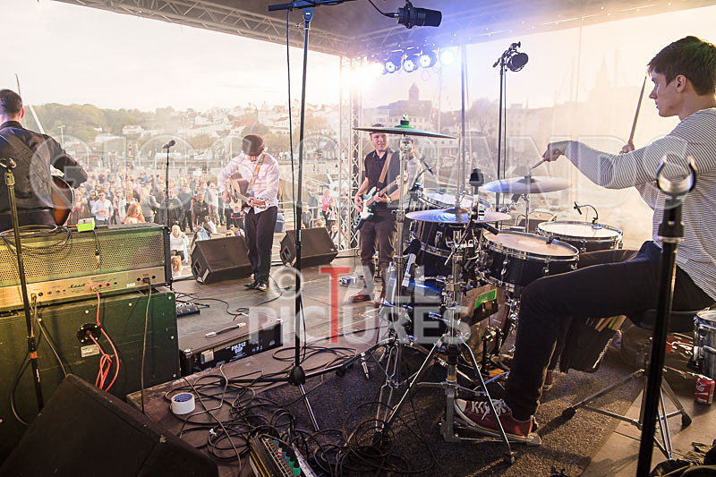 The Secret Smiles-46 - THE SECRET SMILES