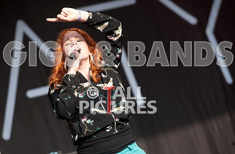 Katy B-15 - KATY B